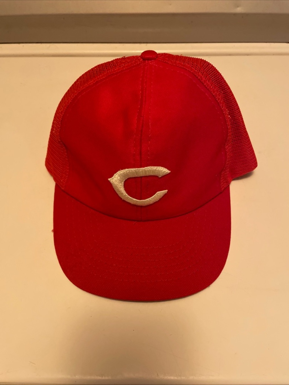 Vintage Cincinnati Reds Hat Cap Snap Back Red Mesh MLB Baseball Trucker Mens 80s